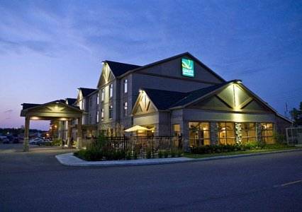 Quality Inn & Suites Petawawa