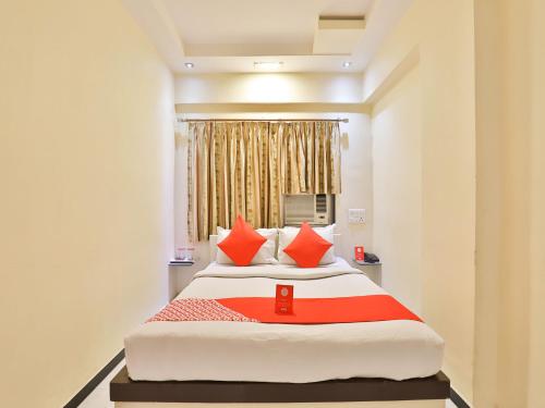 OYO 11578 Hotel Nildeep